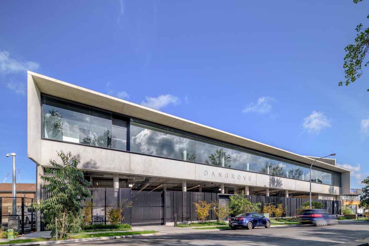 Dangrove-Art-Storage-by-Evolution-Precast-Systems-Exterior_Street