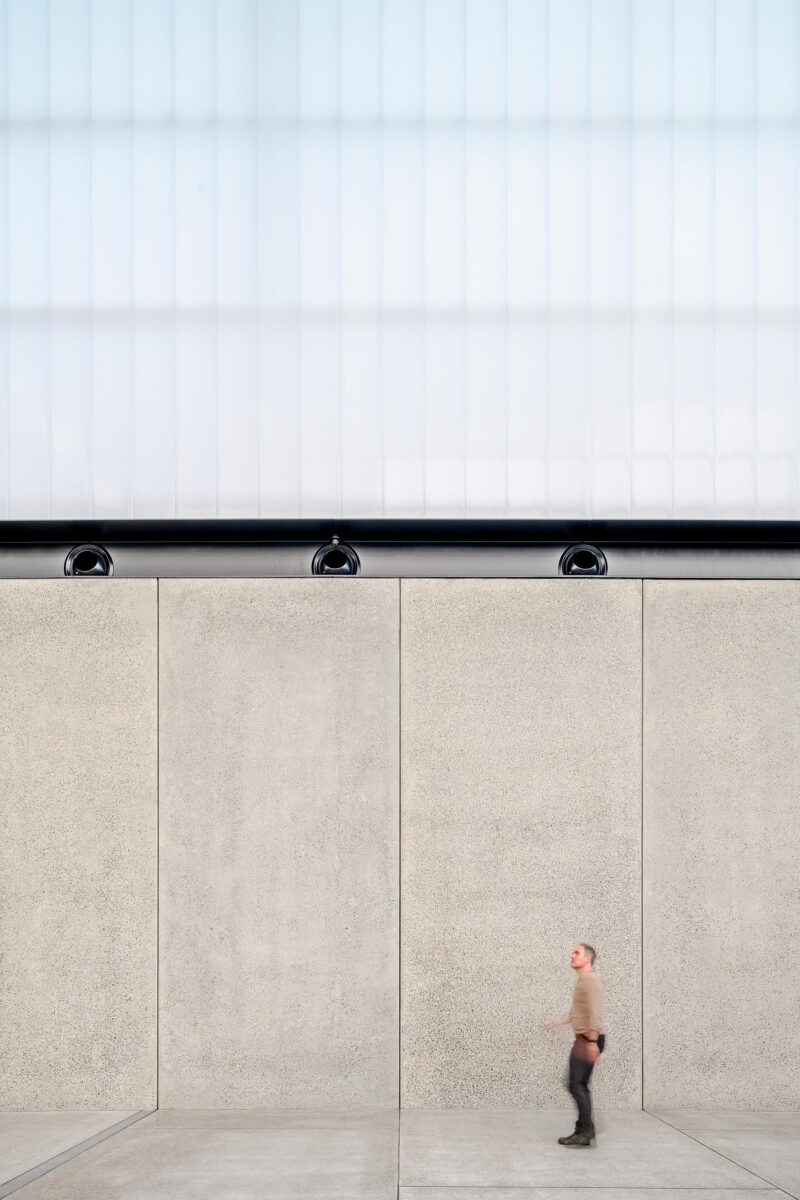 Dangrove-Art-Storage-by-Evolution-Precast-Systems-Interior_Great-Hall_172