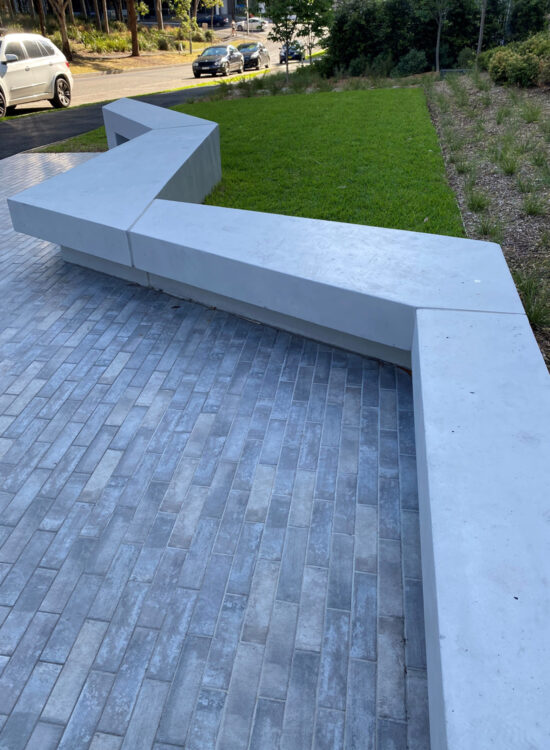 Pavilions-by-Evolution-Precast-System-Landscaping