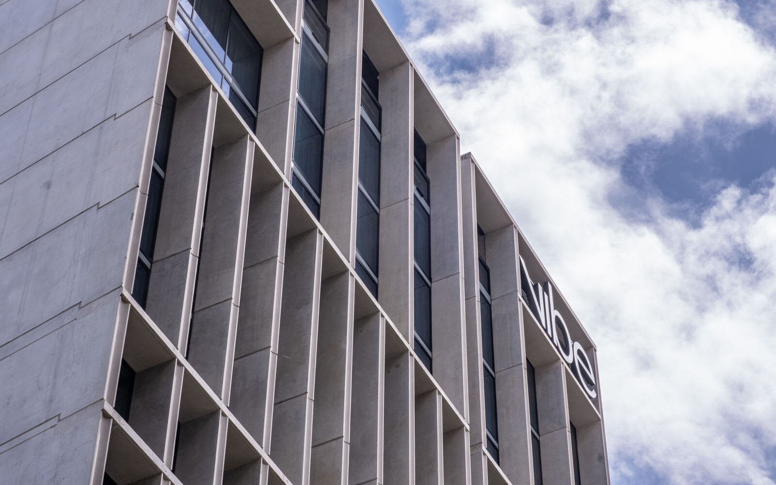 Vibe Hotel by Evolution Precast Systems Precast Concrete Sydney